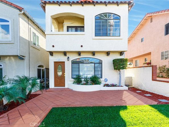 1403 W Santa Cruz, San Pedro CA 90732