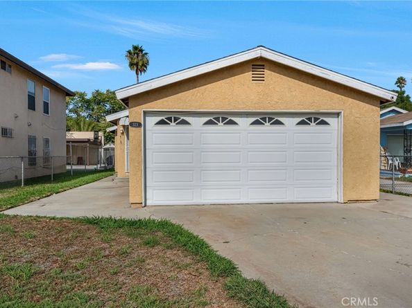 323 E 102nd St., Los Angeles CA 90003