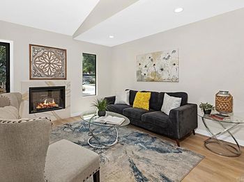 9899 Scripps Westview Way