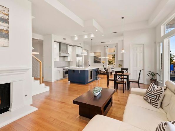 3842 Modena Pl, Carmel Valley CA 92130