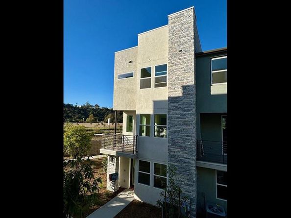 13889 Onyx Way, Mira Mesa CA 92126