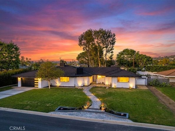 1271 Brittany Cross, North Tustin CA 92705