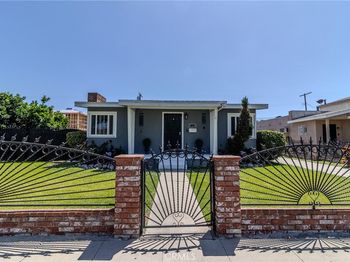 128 E 67th Way