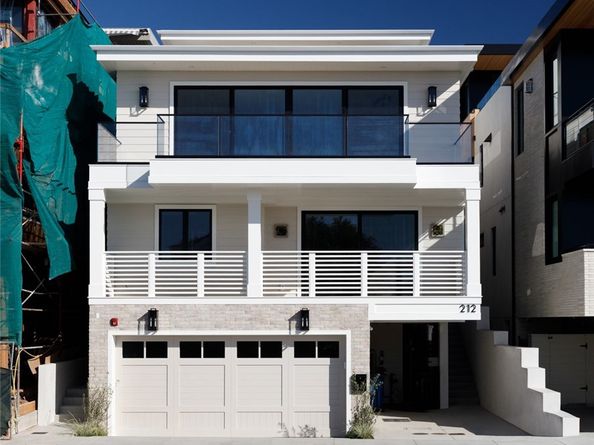 212 Manhattan Avenue, Manhattan Beach CA 90266
