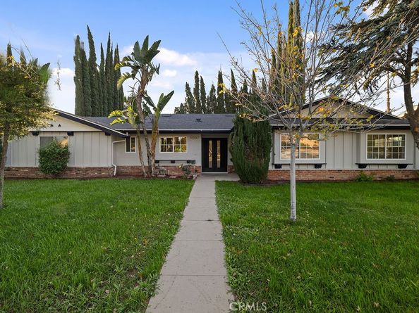 10557 Reseda, Northridge CA 91326