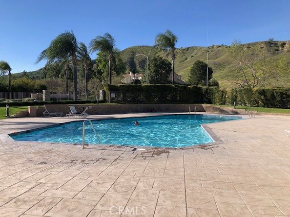 19736 Crystal Hills Ln, Porter Ranch CA 91326