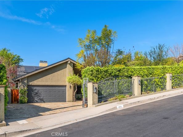 4556 Poe Avenue, Woodland Hills CA 91364