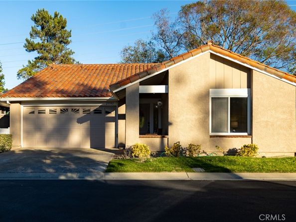 23582 Villena, Mission Viejo CA 92692