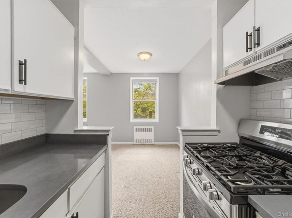 5 Sadore Lane H3, Yonkers NY 10710