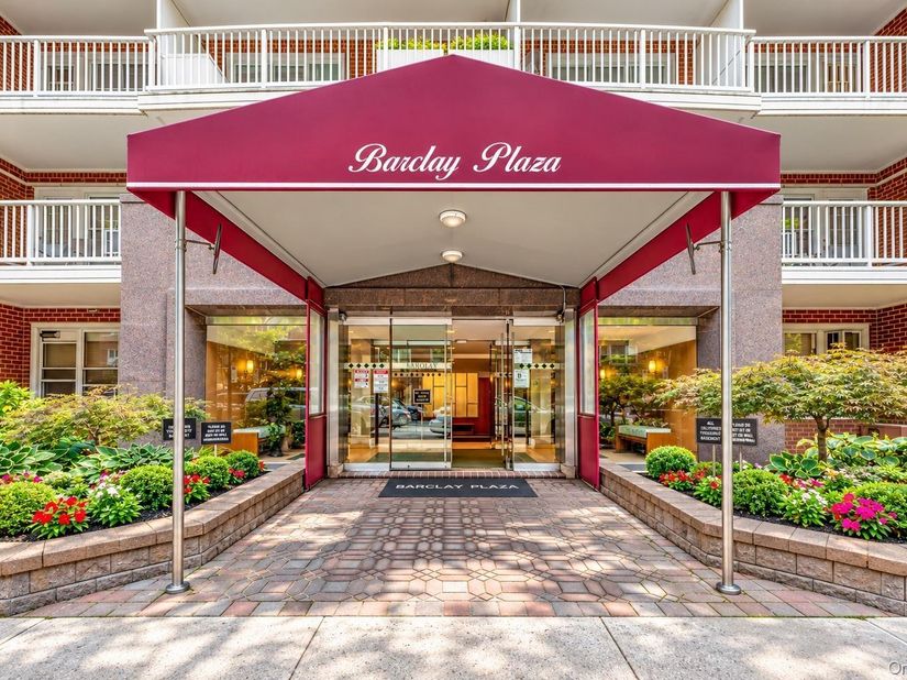 110-20 71st Road 312, Forest Hills NY 11375