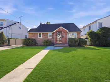398 Hendrickson Avenue