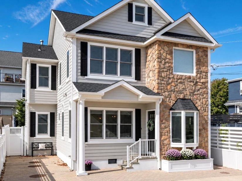 55 Cedarhurst Avenue, Point Lookout NY 11569
