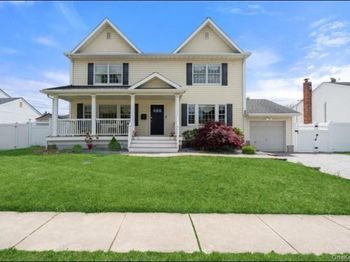 47 Syosset Circle