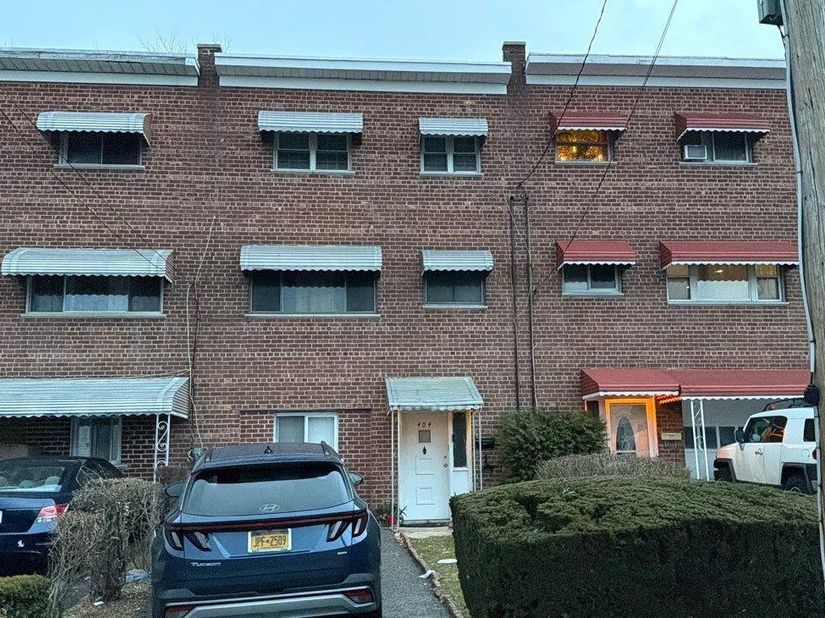 404 S 2nd Avenue, Mount Vernon NY 10550
