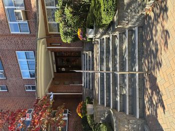 235 Garth Road