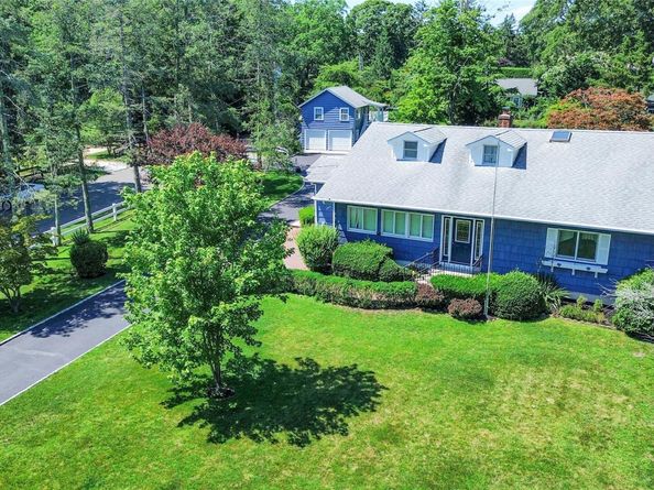 8275 Skunk Lane, Cutchogue NY 11935
