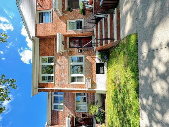 138-46 68th Drive A, Flushing NY 11367