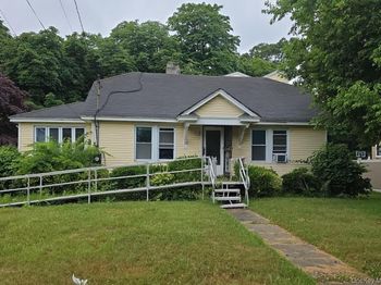 34 N Baldwin Place