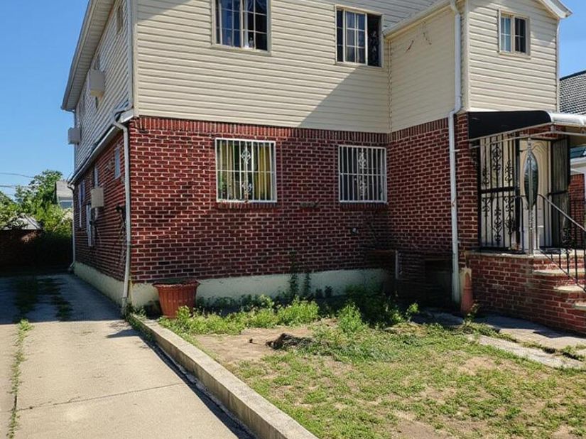 5742 159th Street, Fresh Meadows NY 11365