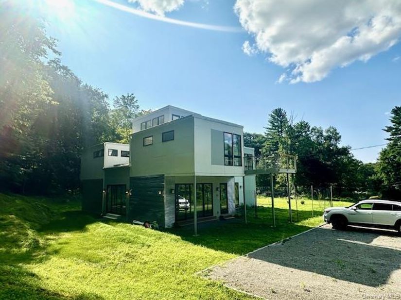 32 Brook Lane, Cortlandt Manor NY 10567