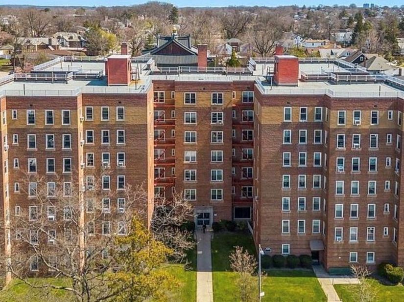 30-11 Parsons Boulevard 2U, Flushing NY 11354