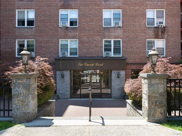 1 vincent Road 1c, Bronxville NY 10708