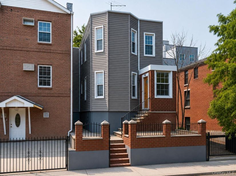 738 E 217th Street, Bronx NY 10467