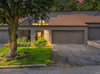 144 Stone Oaks Drive