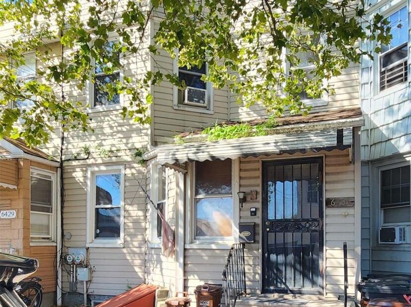 6431 Admiral Avenue, Middle Village NY 11379