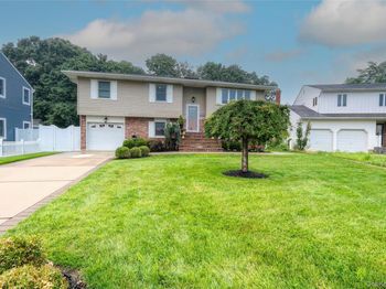 1352 Estelle Court