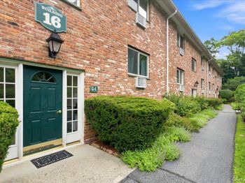16 Scenic Drive