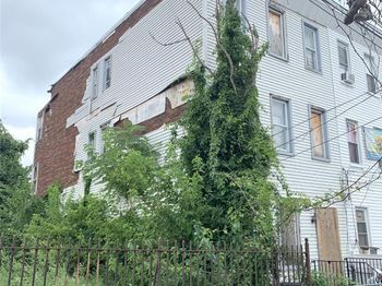 41 Groshon Avenue