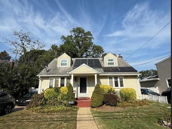 642 Dorothea Lane, Elmont NY 11003