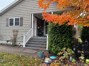 1661 OLD COUNTRY Road