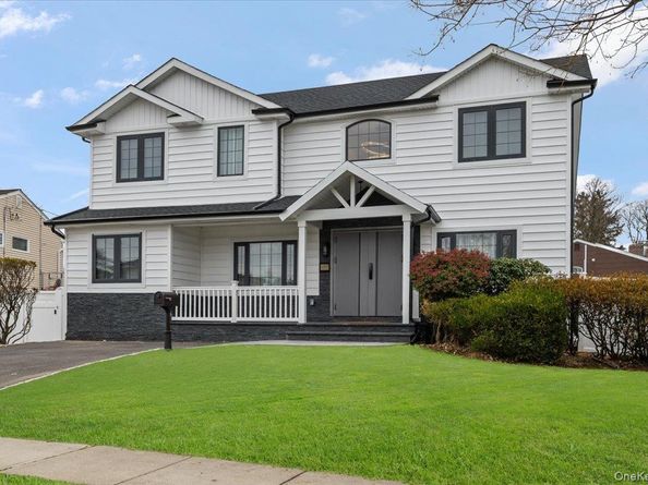 2 Elf Road, Syosset NY 11791