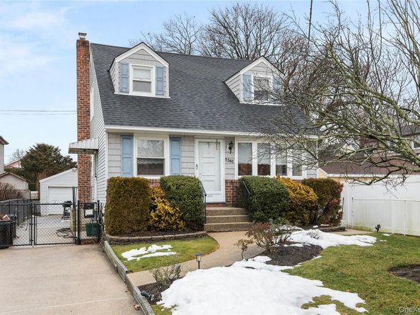 2341 Dobson Avenue, Merrick NY 11566