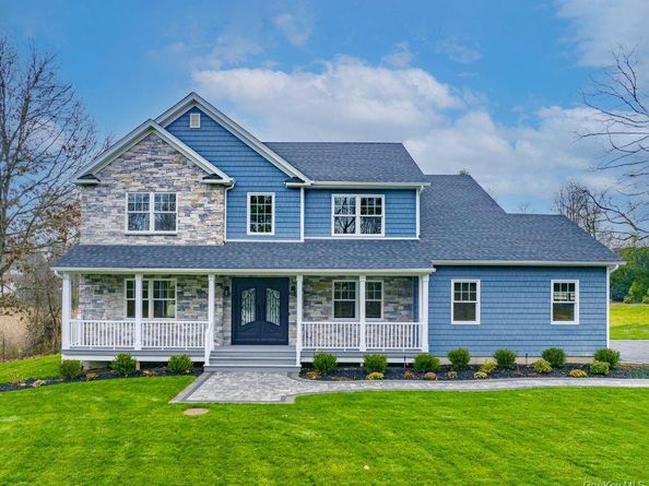 NC Pine Street, Port Jefferson Station NY 11776