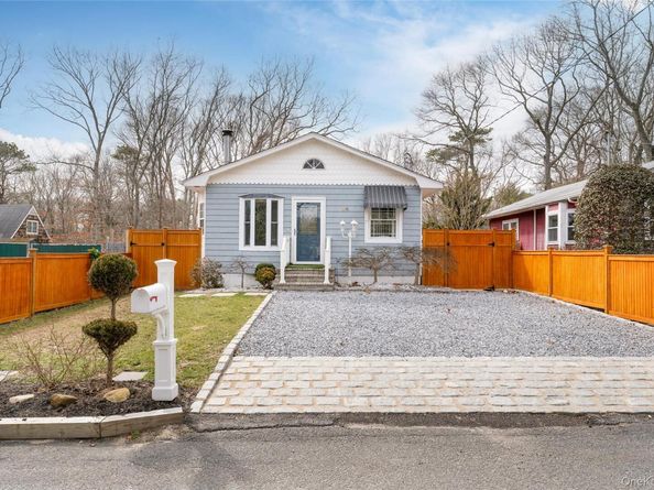 34 Shinnecock Avenue, East Quogue NY 11942