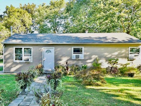 71 Macarthur Avenue, Brentwood NY 11717