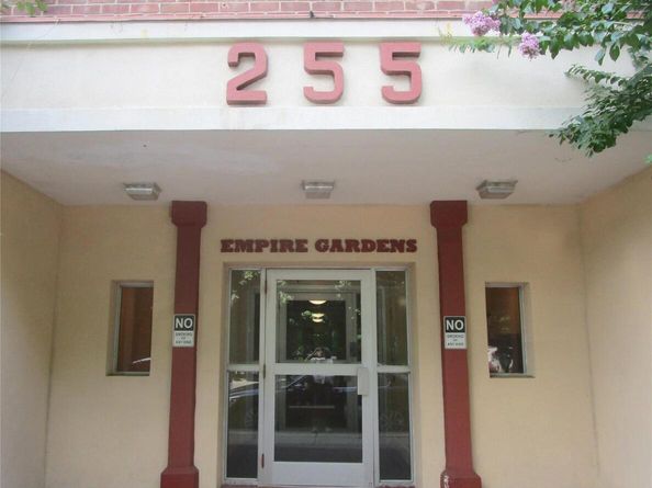 255 Bronx River Road 7L, Yonkers NY 10704