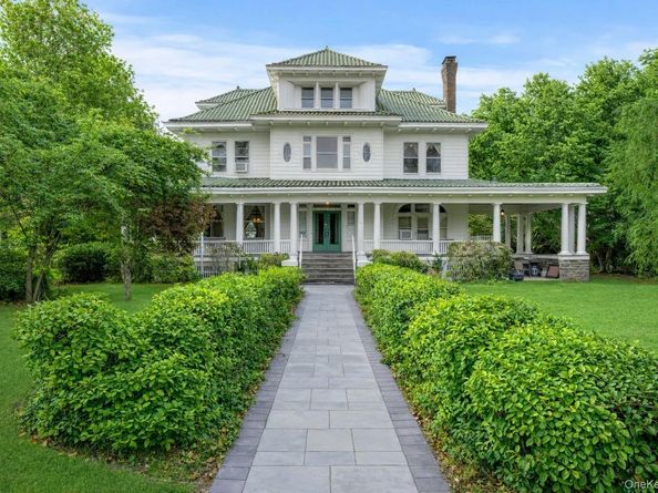 121 S Jamesport Avenue, South Jamesport NY 11970