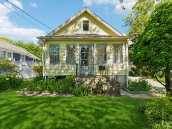 135 Winding Street