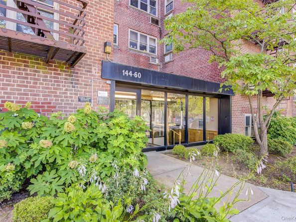 144-60 Gravett Road 4J, Flushing NY 11367