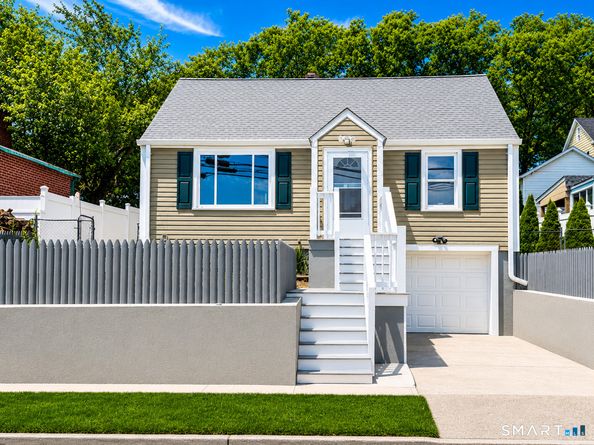 59 Carnegie Avenue, Bridgeport CT 06610