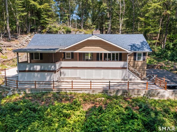 125 Buck Hill Road, Easton CT 06612
