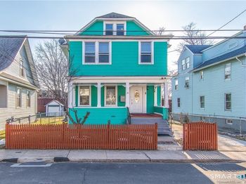 18 Lawrence Street