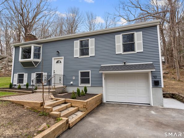 70 Dayton Road, Redding CT 06896