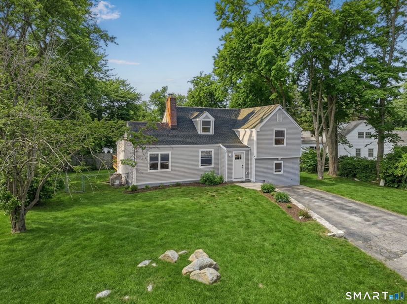 39 Crane Road, Stamford CT 06902