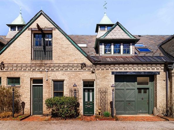 103 Bellevue St 4, Newton MA 02458