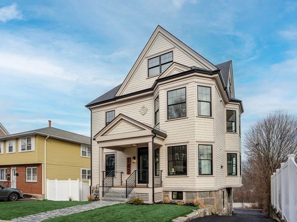 142A Metropolitan, Boston MA 02131
